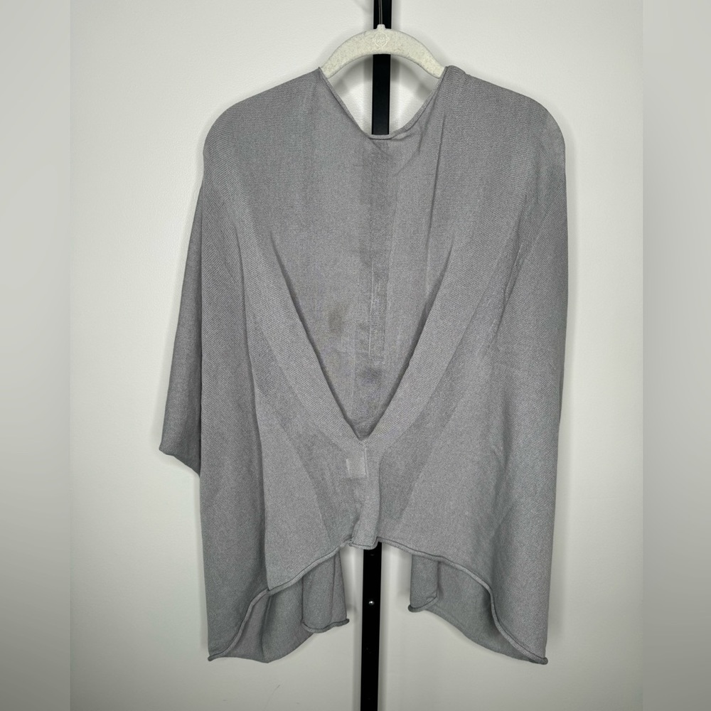 Max Studio Open Poncho Cardigan - Size Small - Picture 2 of 4